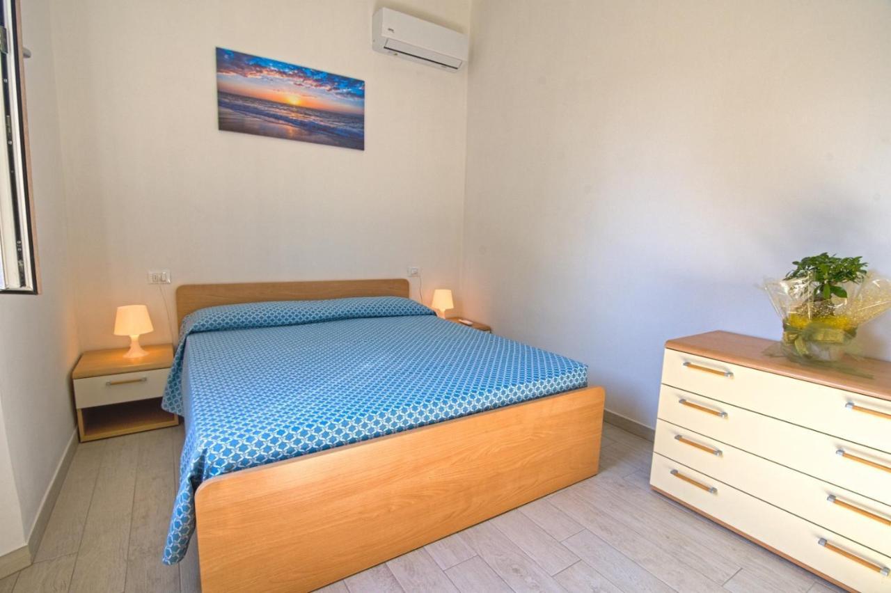 Apartamento Aethalia - A 300Mt Dal Mare Marina di Campo Exterior foto