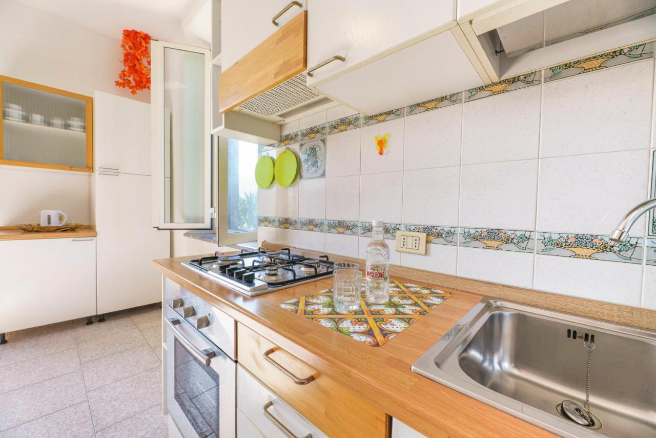 Apartamento Aethalia - A 300Mt Dal Mare Marina di Campo Exterior foto